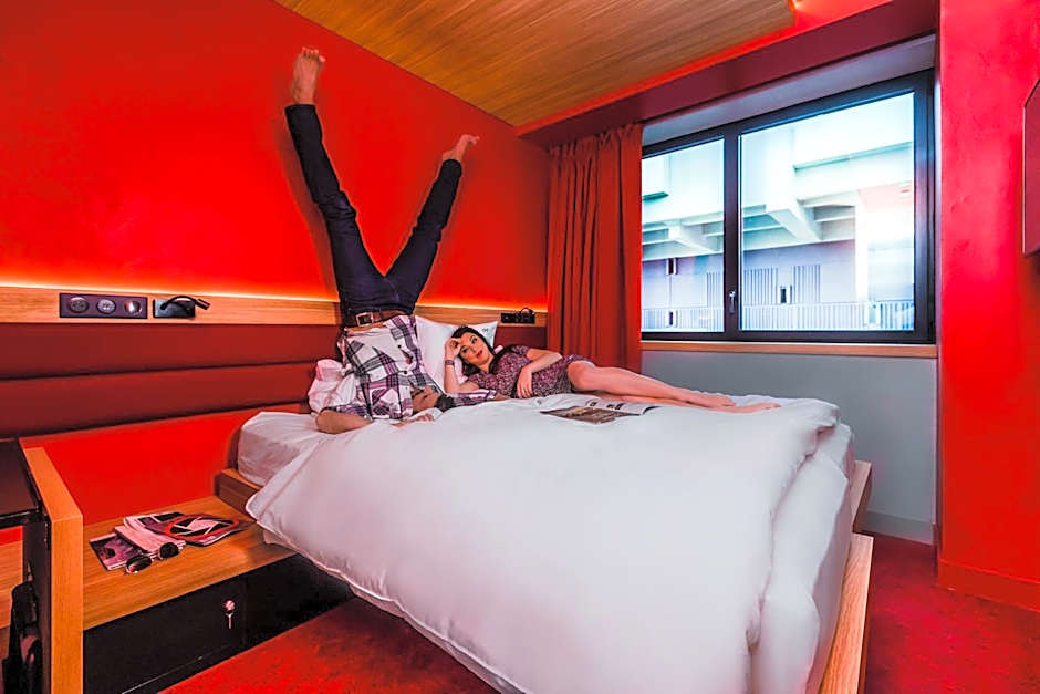 YOOMA Urban Lodge