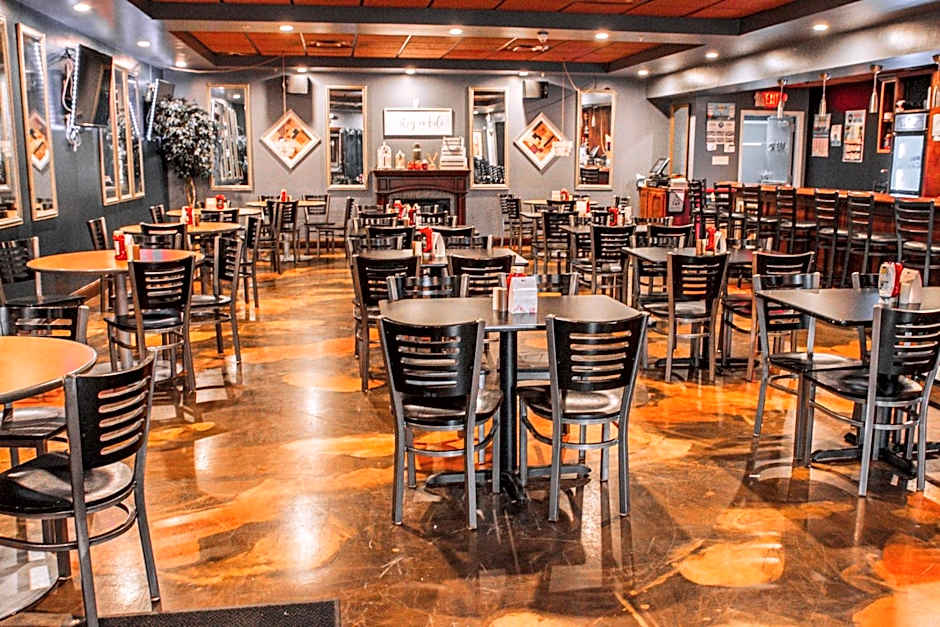 Holiday Inn Express Hotel & Suites Latham By IHG