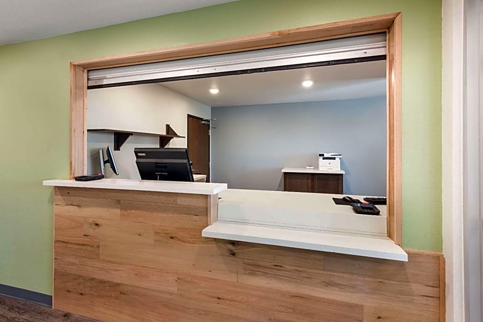 WoodSpring Suites Dayton North