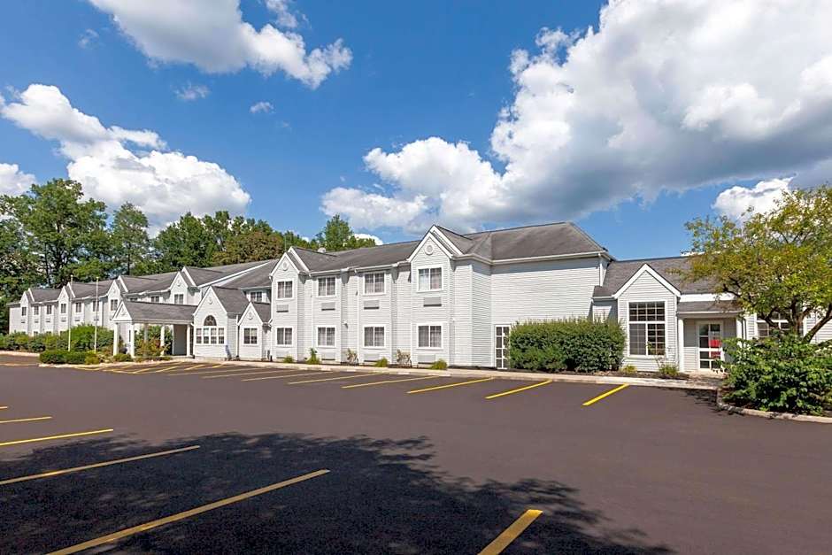 Microtel Inn & Suites by Wyndham Sunbury/Columbus North