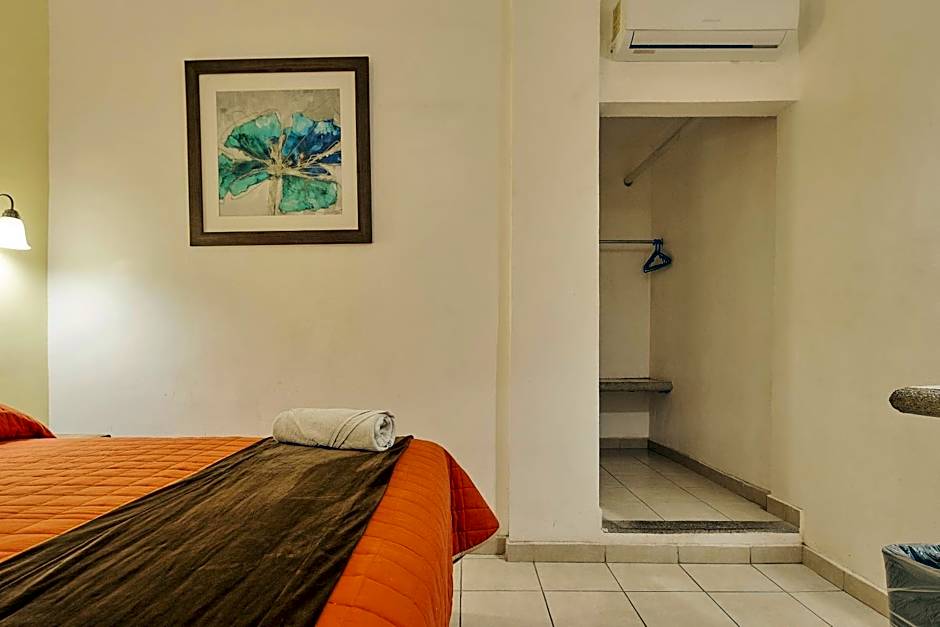 Hotel Cervantino