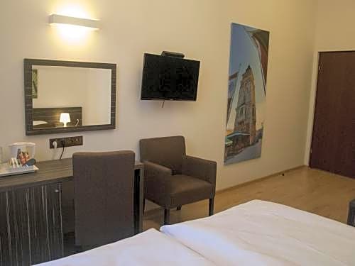 Pergamin Apartments