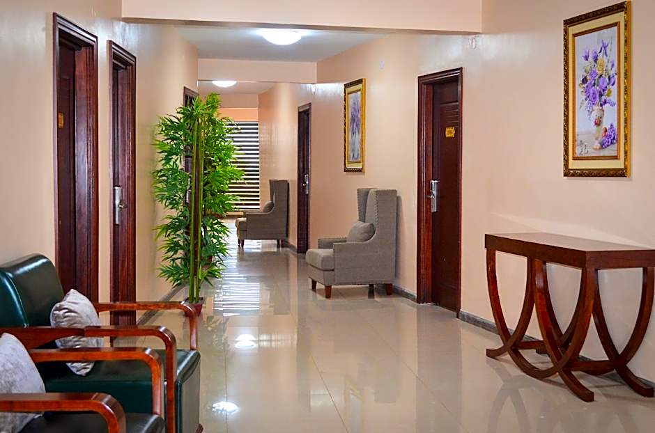 Hillside Plaza Hotel
