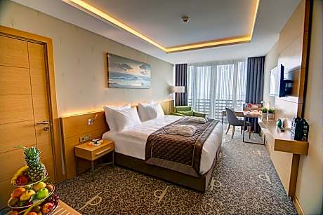 King Room - Non-Smoking