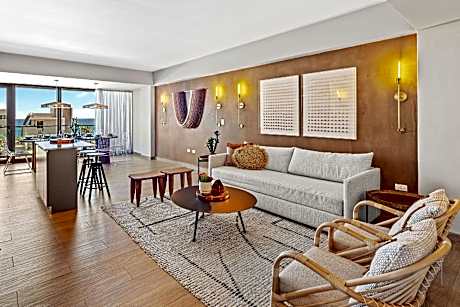 2 Bedroom Apartment - East