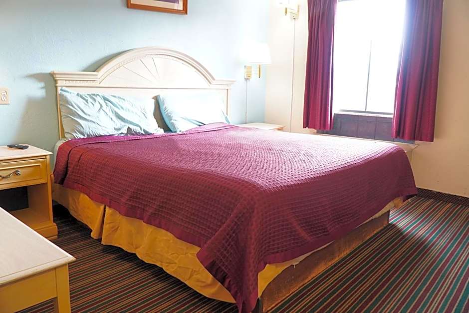 Quality Quarters Inn By OYO Richmond KY I-75