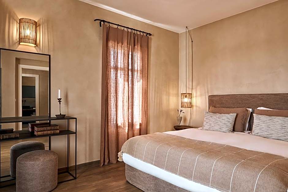 Naxian Collection - Small Luxury Hotel of the World