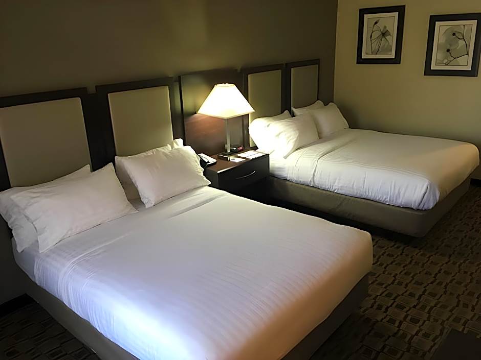 Holiday Inn Express Hotel & Suites Albemarle By IHG
