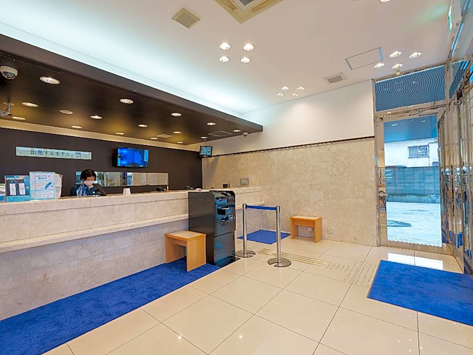 Toyoko Inn Shin-Osaka-eki Higashi-guchi