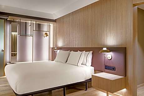 Superior, Guest room, 1 King