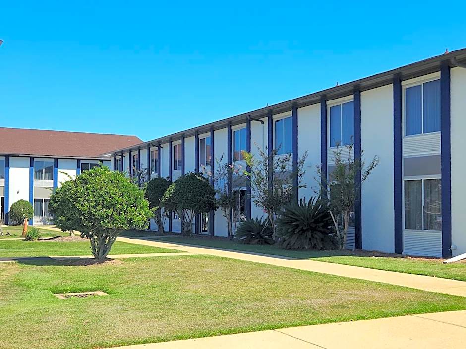 Americas Best Value Inn & Suites Foley Gulf Shores
