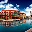 La Posada Hotel & Beach Club
