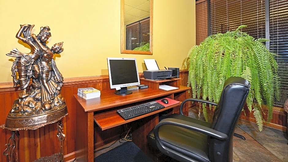 Magnuson Hotel Mountain View