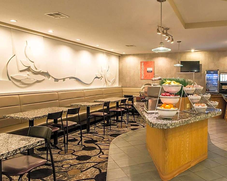 Comfort Suites Monroeville - Pittsburgh East