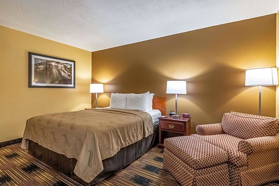 Quality Inn Newton at I-80