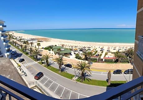 SKY BEACH