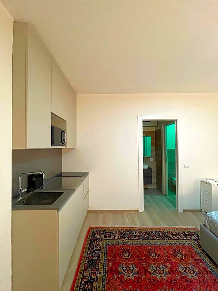 Extravaganza Room and Suite Apartment City Center