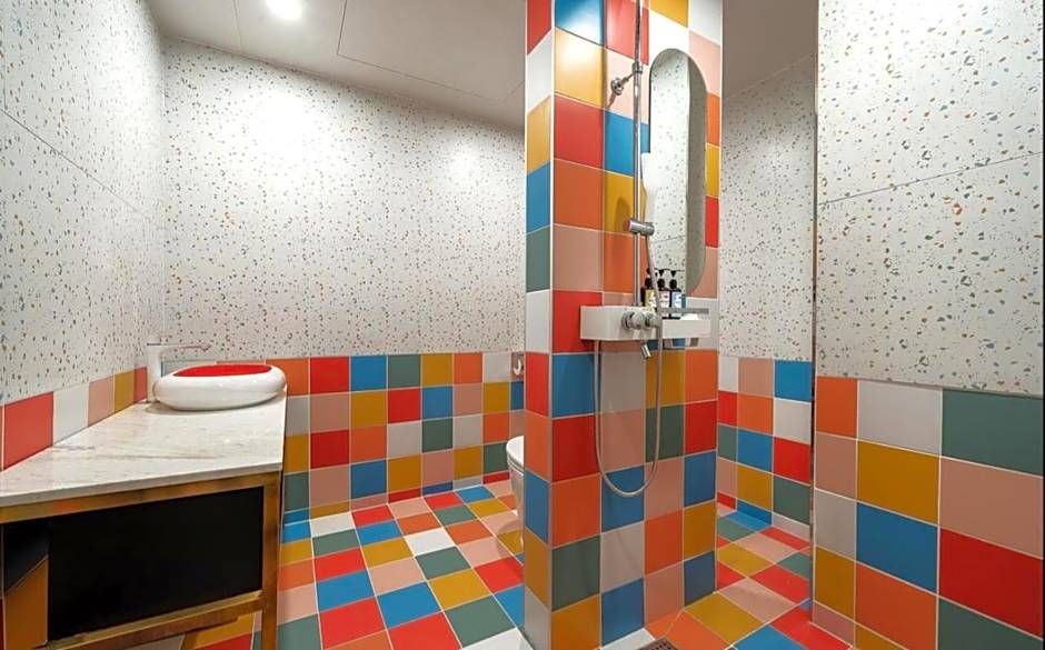 Jangyu Almond Kids Hotel