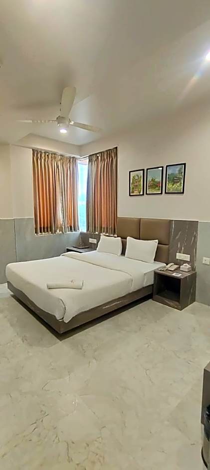 Hotel Jay Palace Inn, Solapur