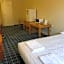 Canberra Lyneham Motor Inn
