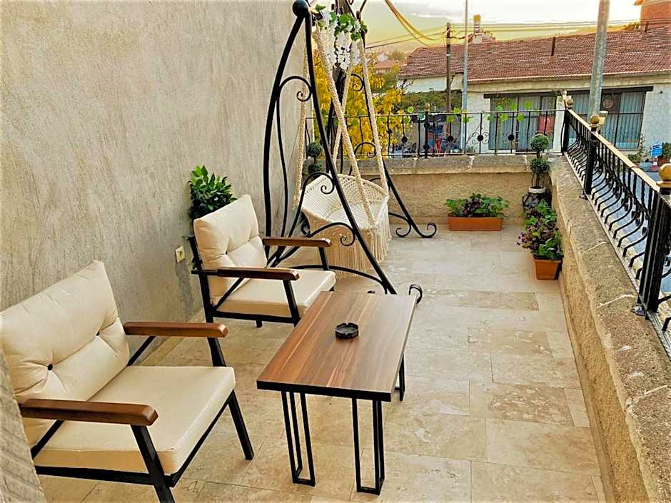 Rose Valley Hotel