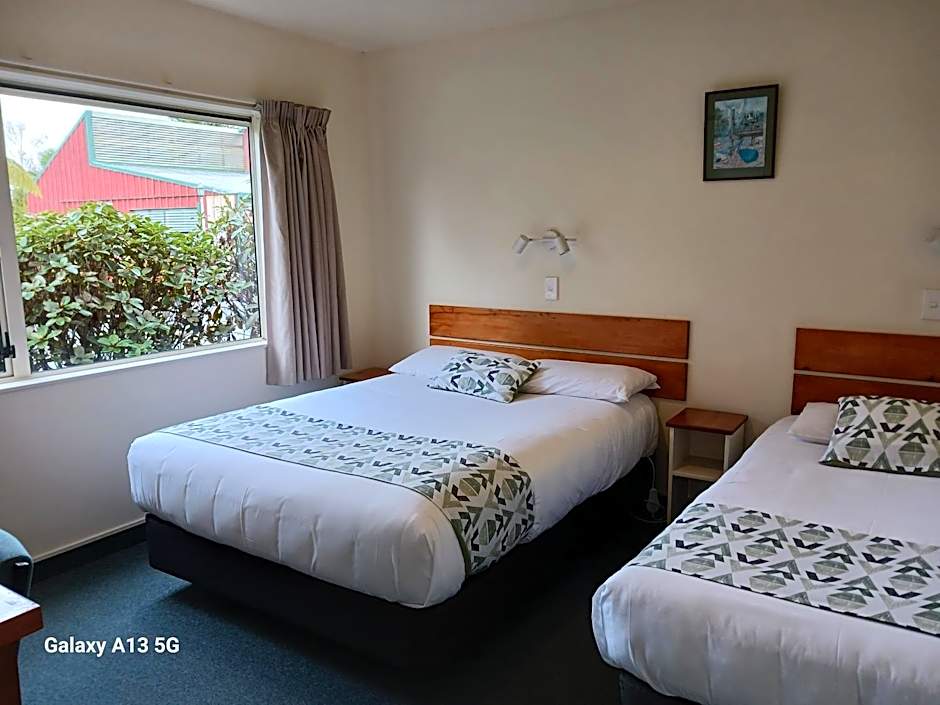 Anatoki Motel