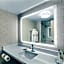 Holiday Inn Express Hotel & Suites Tacoma By IHG