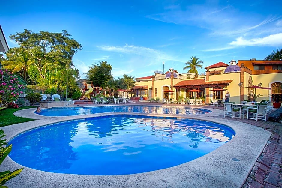 Hotel Garza Canela