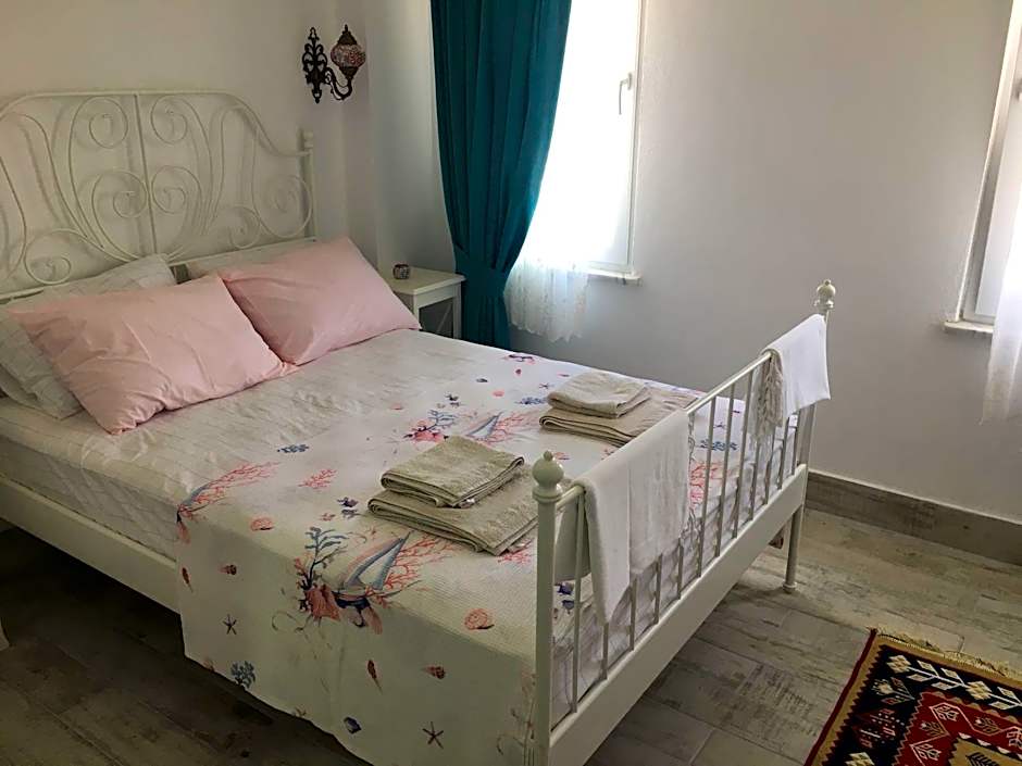 Photo 1 of 4 of Small Double Room