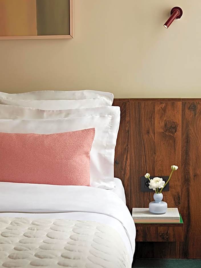 Numa Paris Champs-Élysées