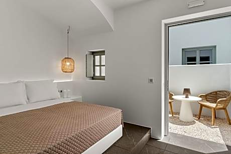 Deluxe Double Room with Jet Tub