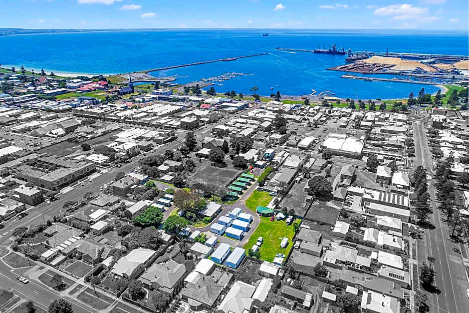 Portland Holiday Village