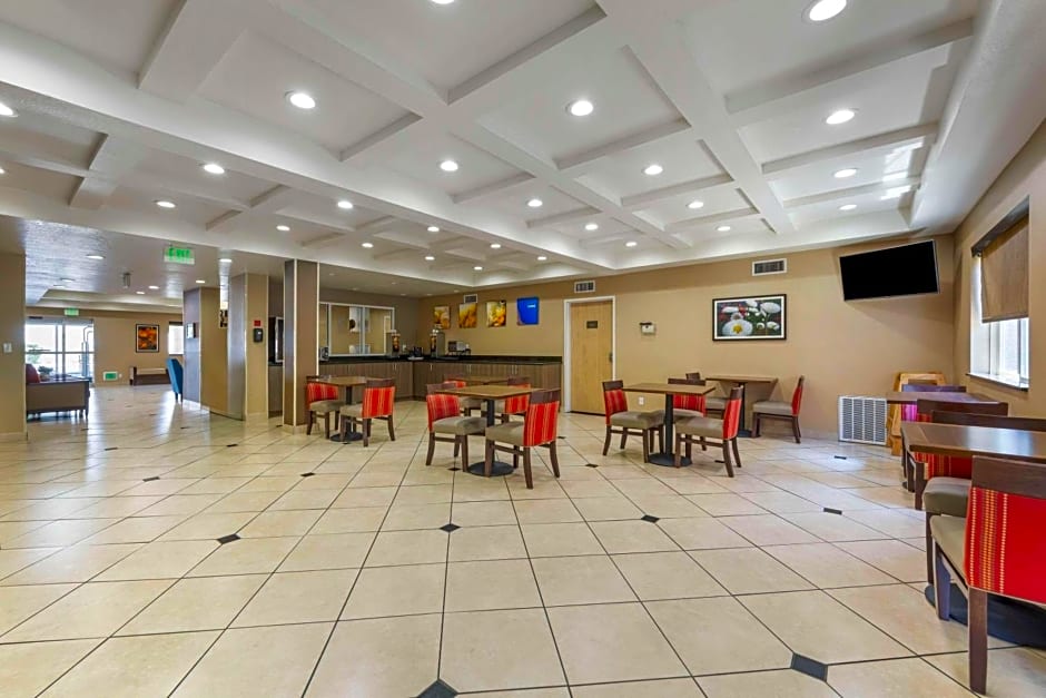 Comfort Inn & Suites Orem near University