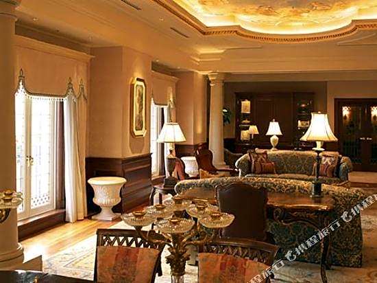 Tokyo DisneySea Hotel MiraCosta
