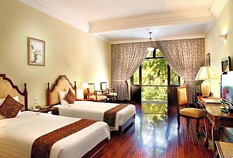 Premium Deluxe Double or Twin Room with River View