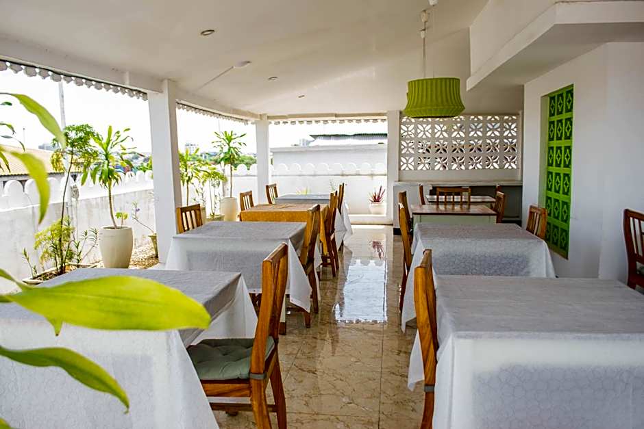 Stonetown View Hotel