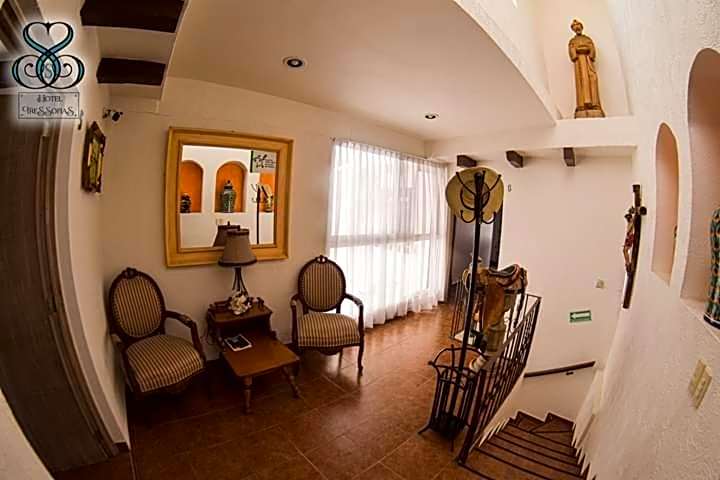 Hotel Tres Sofias