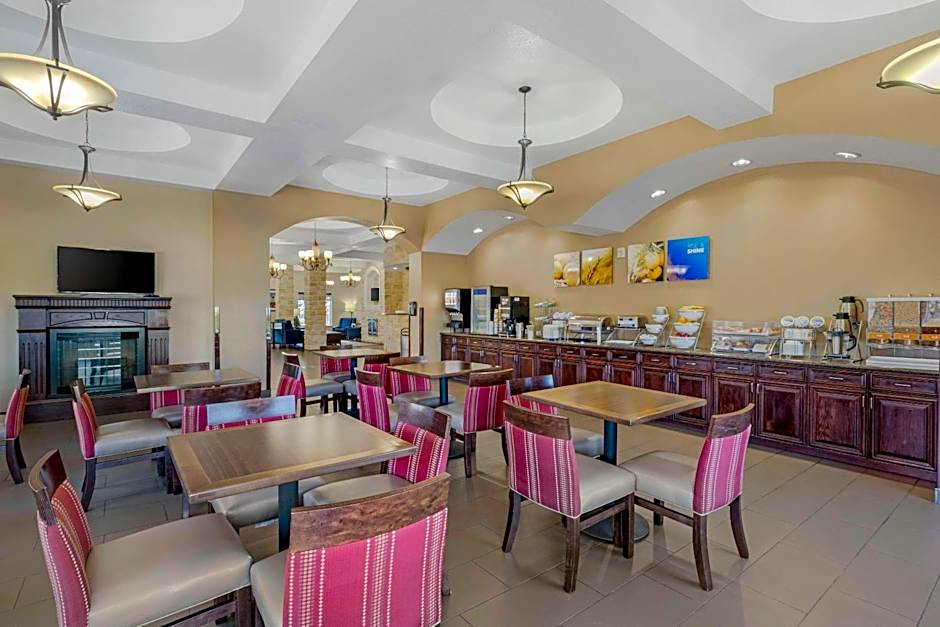 Comfort Suites Benbrook