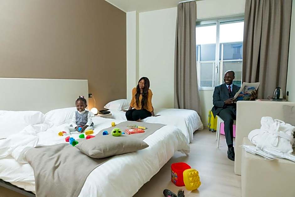 Helios Hotel & Restaurant