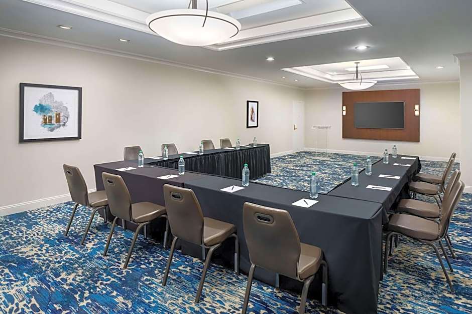 Hilton Charlotte University Place