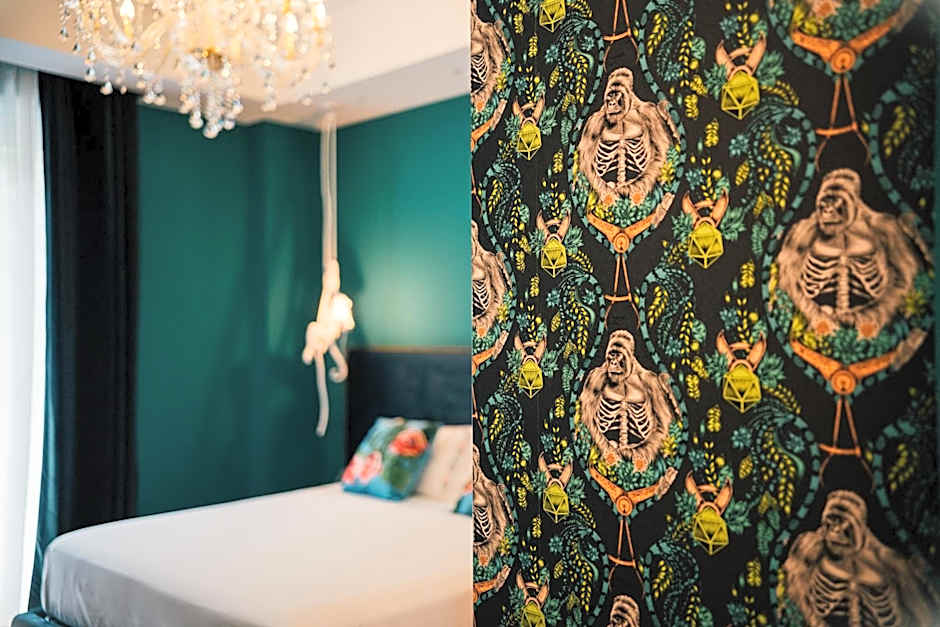 Aron Only Suites Bed and Breakfast