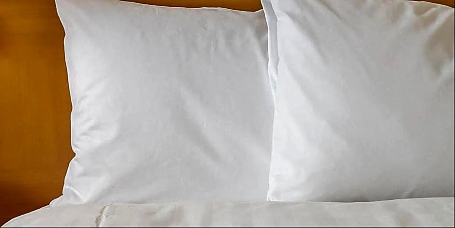 Holiday Inn Express and Suites Carlisle Southwest I-81 By IHG