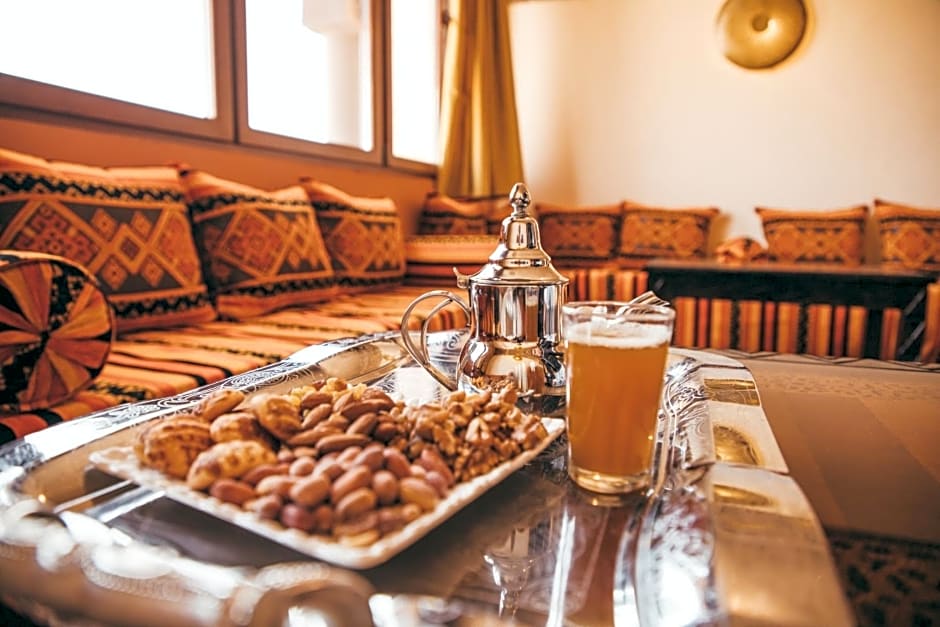 Traditional Riad Merzouga Dunes