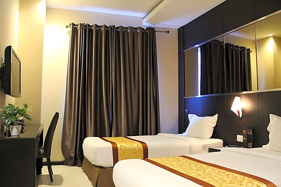 M-One Hotel Harbour Bay