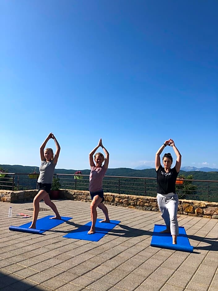 Foresta in Medias Mores