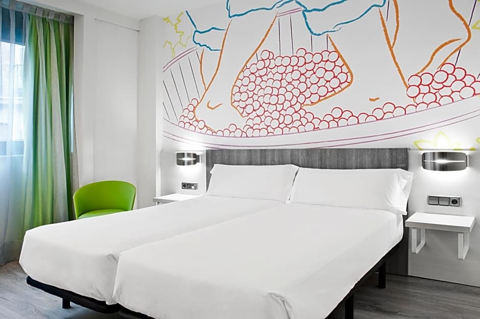 Ibis Styles Madrid Prado