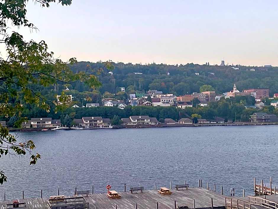 Holiday Inn Express Houghton-Keweenaw By IHG