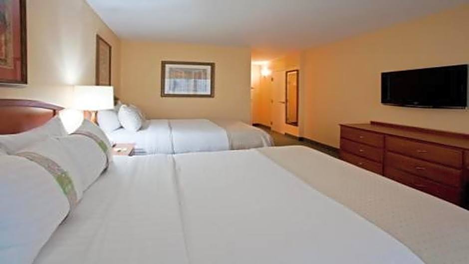 Holiday Inn & Suites Clearwater Beach By IHG