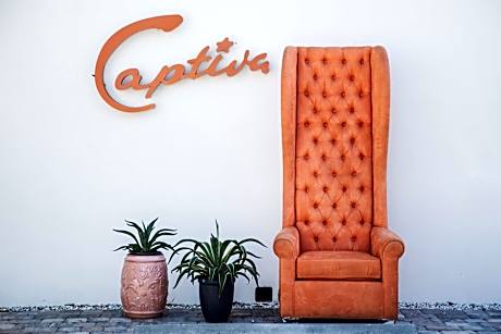 Captiva Beach Resort (open private beach access)