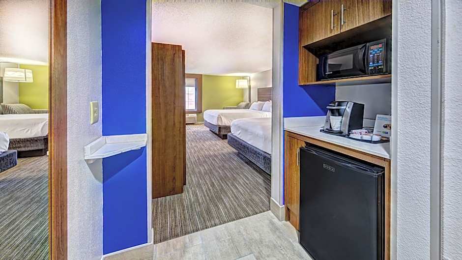 Holiday Inn Express Hotel & Suites Crossville By IHG